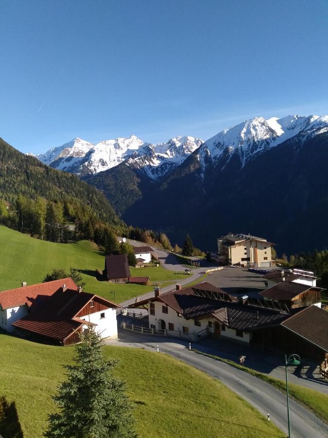 Haus Edelweiss Panzió Jerzens Kültér fotó