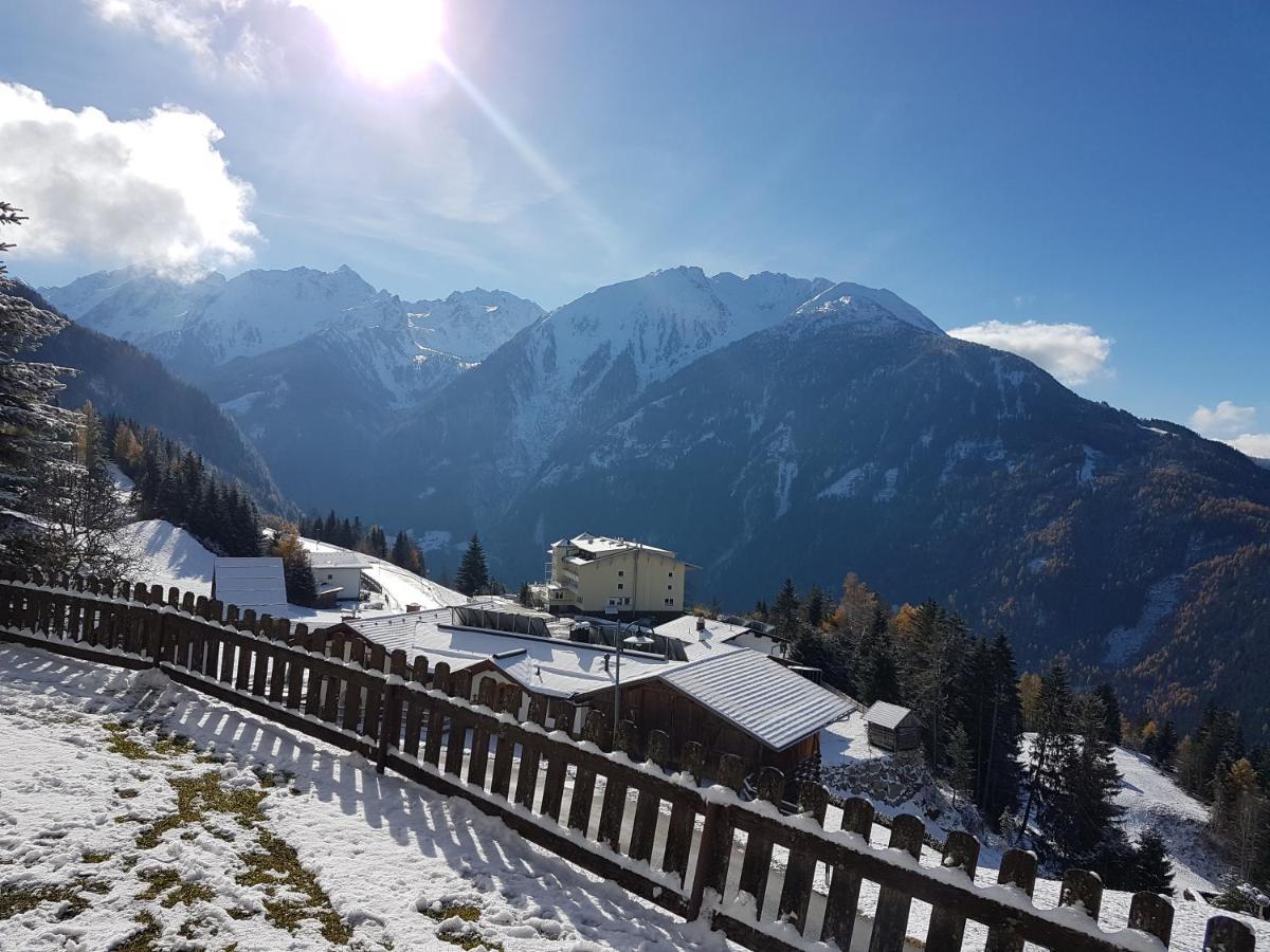 Haus Edelweiss Panzió Jerzens Kültér fotó