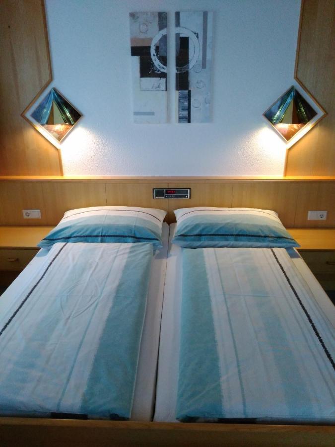 Haus Edelweiss Panzió Jerzens Kültér fotó